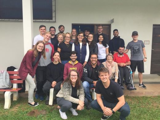 Ministério de ensino religioso na APAE em Blumenau compartilha experiências com alunos da FLT